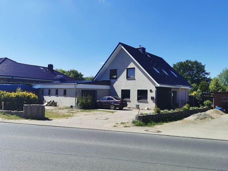 Modernisiertes Einfamilienhaus in ländlicher, verkehrsgünstiger Lage zu verkaufen